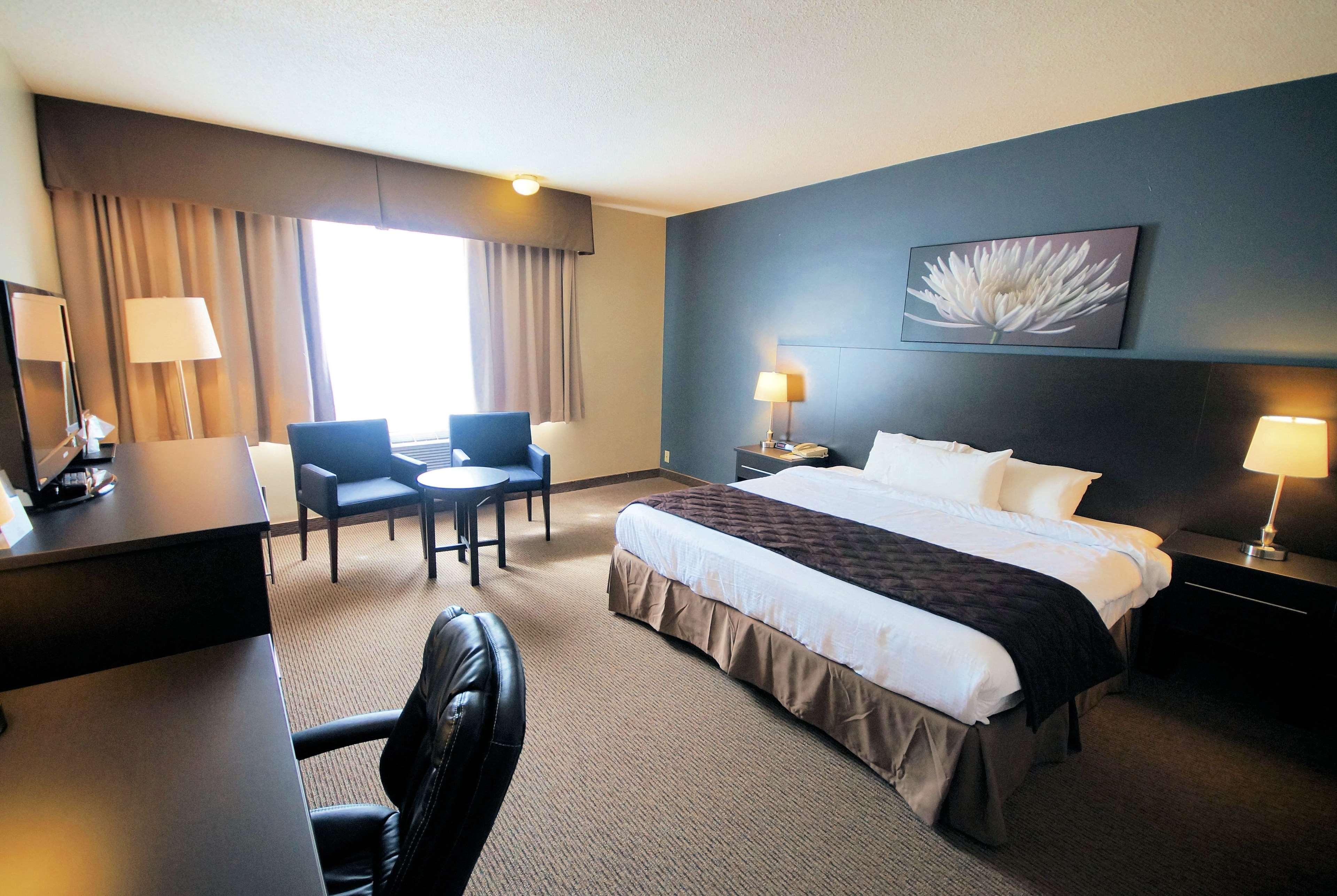 Days Inn By Wyndham Montreal Airport Conference Centre Dorval Zewnętrze zdjęcie